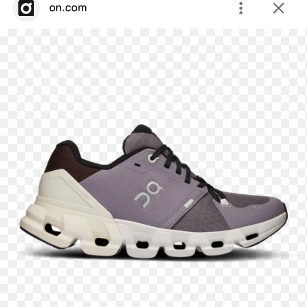 On Cloudflyer 4 men size 11 NEW         Shark | Pearl